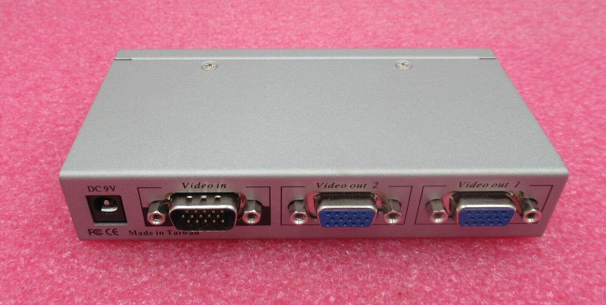 2 Port Video Splitter HDB15 Basic Desktop Console