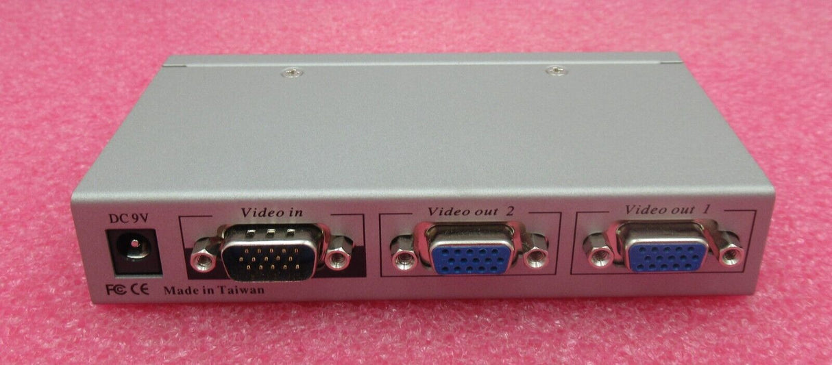 2 Port Video Splitter HDB15 Basic Desktop Console